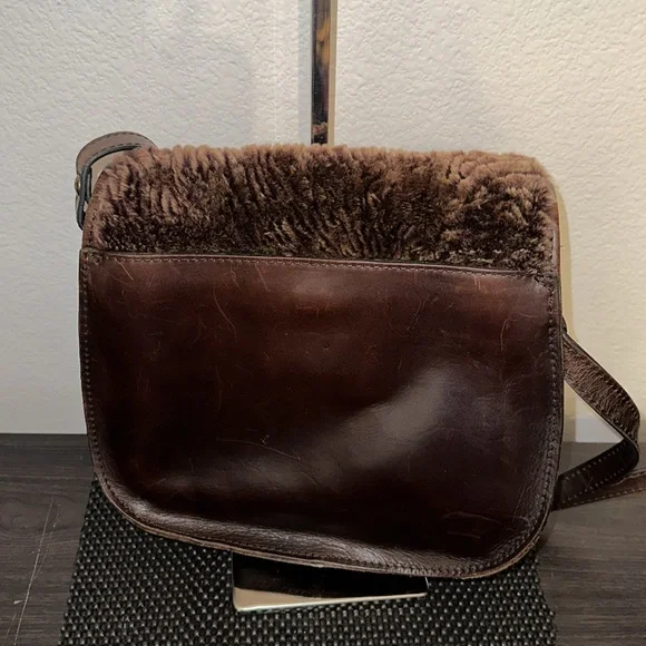 Patricia Nash Leather Large Purse Approximately 10"x12”x3” - Picture 3 of 7